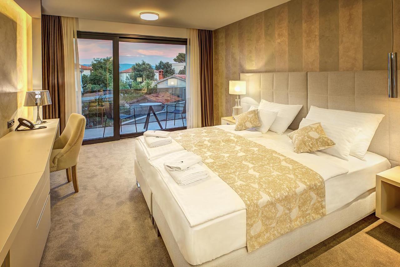 Hotel Maritime Đảo Krk Ngoại thất bức ảnh